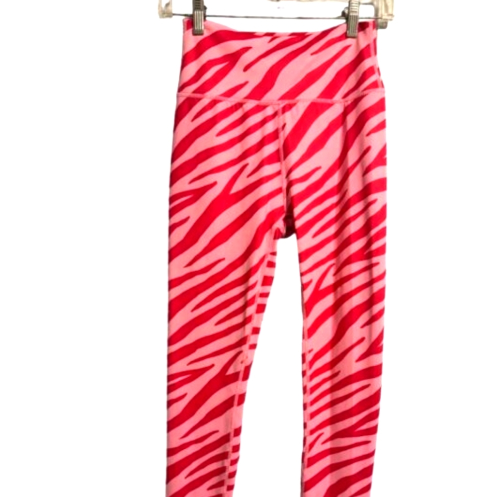 WILO Pink Zebra Activewear  Leggings